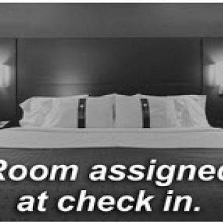 Holiday Inn Express Hotel & Suites Barrie By Ihg Экстерьер фото