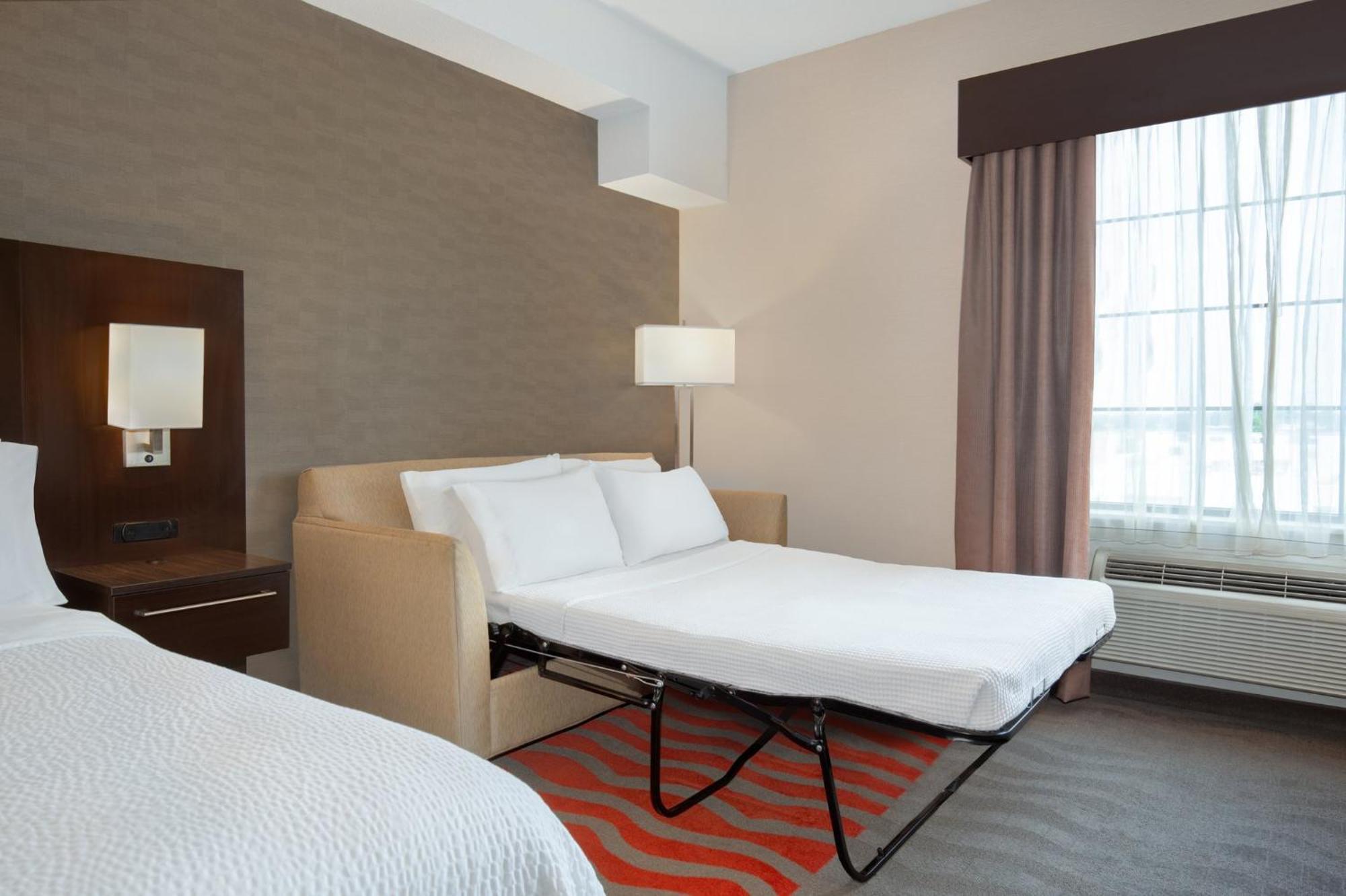 Holiday Inn Express Hotel & Suites Barrie By Ihg Экстерьер фото
