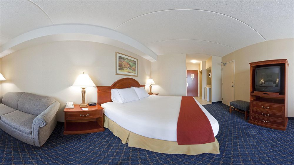 Holiday Inn Express Hotel & Suites Barrie By Ihg Экстерьер фото
